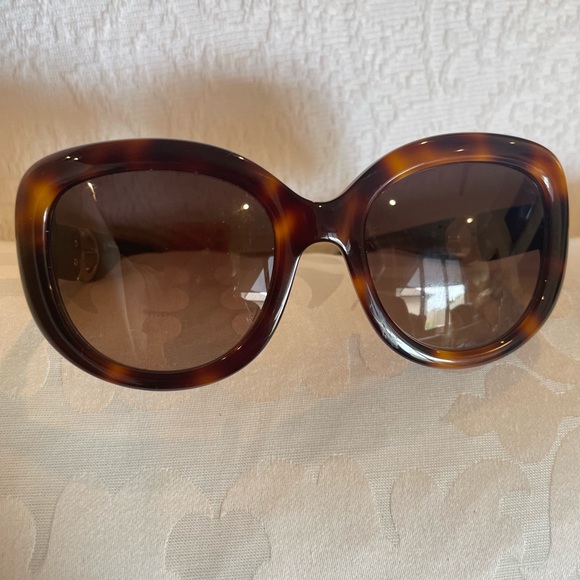 SALVATORE FERRAGAMO Tortoise Shell Sunglasses - Picture 8 of 15